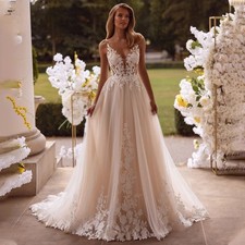 Charming V-neck Wedding Dresses Backless Pleat Lace Applique Gowns Chapel Train