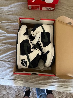 Size 9.5 - Nike Dunk High Sports Specialties