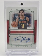 Trae Young 2019-20 Panini National Treasures Emerald Penmanship Auto #PM-TYG 5/5