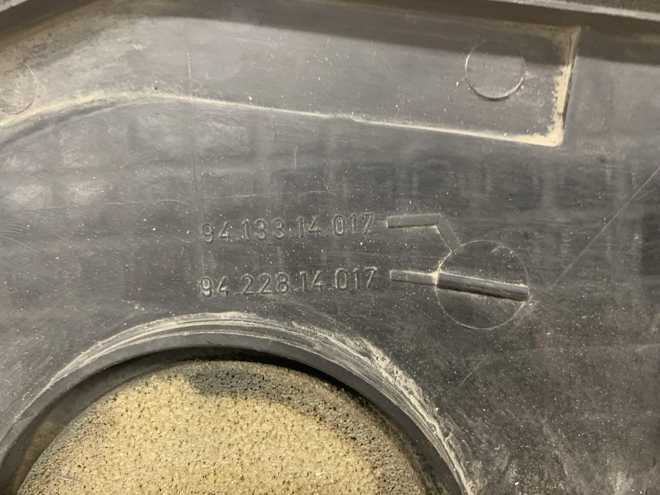 1989 300 SE Mercedes-Benz S W126 heater blower cover part 9413314017 Foto 3 de 4