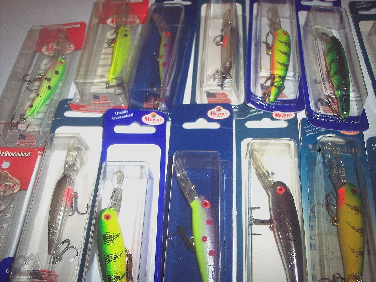 60 Manns Crank Baits Swimming Minnow Lure Manns Lot Fishing Lure Discontinued - Image 2