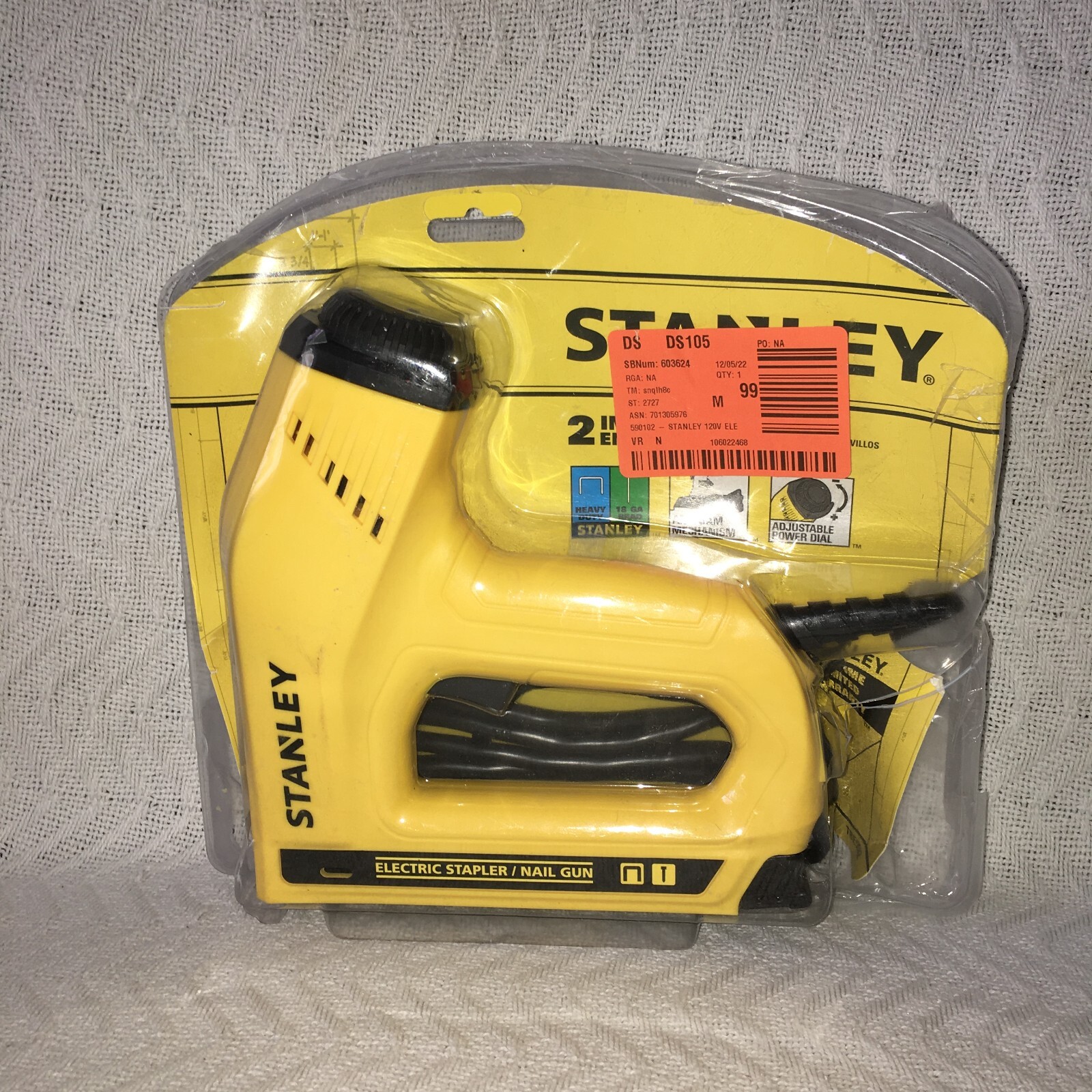 (MA1) Stanley TRE550Z Staple And Brad Nail Gun Electric 682619 New