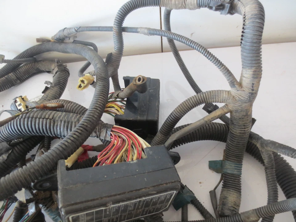 2014 Kubota RTV X900 X 900 usado OEM fio principal chicote de fios - Imagem 4 de 4