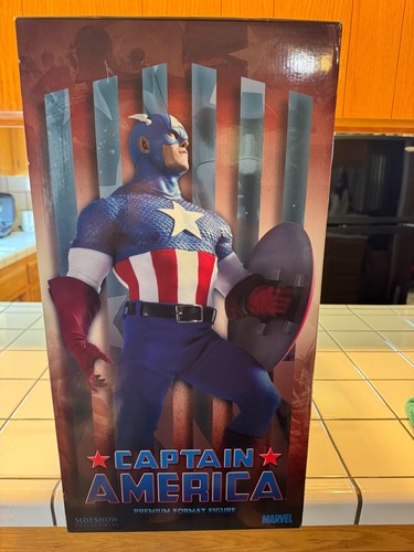 Sideshow Collectibles Marvel Captain America Premium Format - Picture 14 of 16