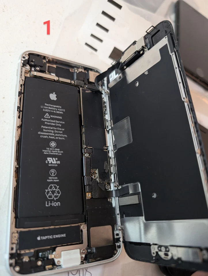 Apple iPhone SE 2a Gen 2020 128GB White Bianco *LEGGI BENE* - Immagine 4 di 4