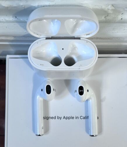 Apple Wireless AirPods 2nd Gen A2031 Charging Case - Zdjęcie 6 z 20
