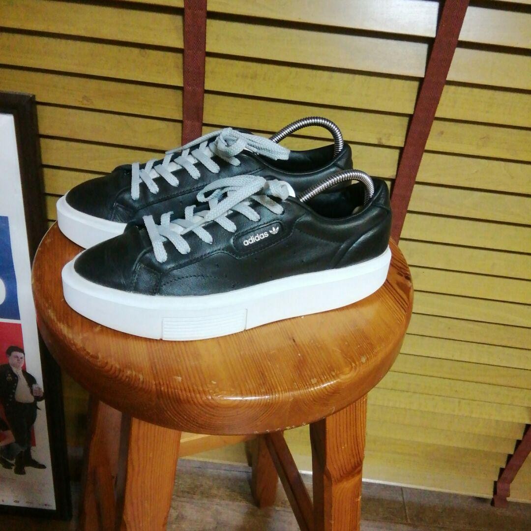 SAOLA Sneakers da donna 6 5 Stati Uniti Adidas eleganti suola spessa in pelle bassa tecnologia gomma edizione limitata