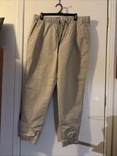 Old Navy Modern Jogger Pants Men’s Size Large Beige Built In Flex Go-Dry Cool