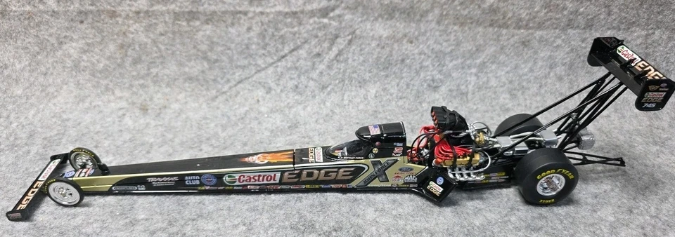 Brittany  Force 2014 CASTROL EDGE  DRAGSTER 1/24 By LIONEL Racing No Box - Image 4 of 4