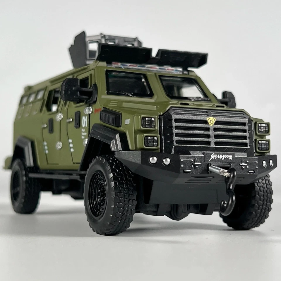 1:32 Military Armored Vehicle Diecast Model Car – Sound Light Off-Road Toy Truck - Image 3 of 4