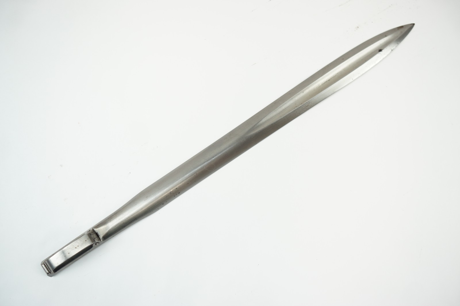 1071 – VERY RARE SWISS 19th CENTURY PROBABLY EXPERIMENTAL BAYONET