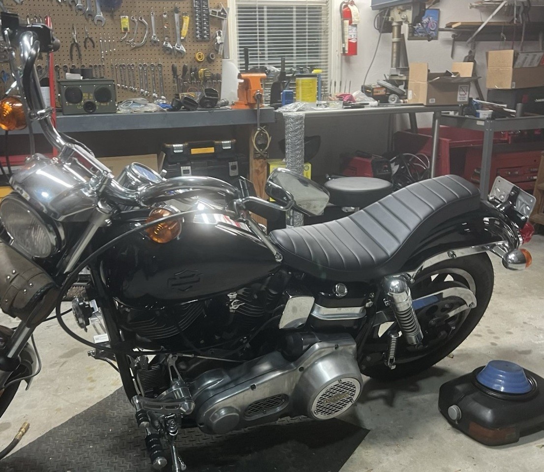 Drag Specialties Spoon Style Seat 1958-1984 Harley Shovelhead FX