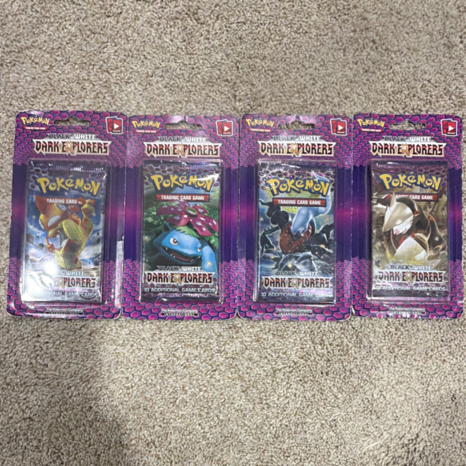 Pokémon TCG Dark Explorers Retail Blister Pack Full Art Set 