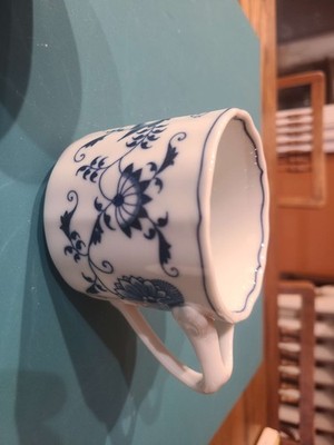 Blue Danube Mug  - vintage  banner back label with REG U.S. PAT. OFF.