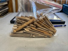 LOT OF +50 PUSH ON TYPE HARDWOOD WOODEN CLOTHESPINS MADE IN THE USA