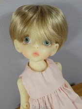 DOLL WIG SIZE 8/9" BLONDE FITS VINTAGE AND MODERN DOLLS