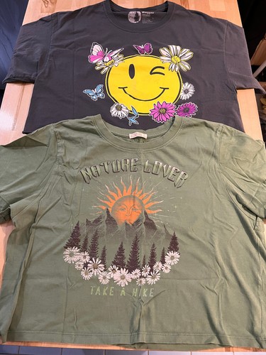2 Love Peace & Lazy Days Nature Lover + Tree Hugger Crop Tshirts - Women's Sz L
