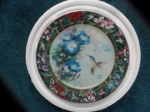 Lena Liu's Violet-crowned Hummingbird 1992  Bradex Third Issue W. L. George