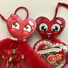 Paper doll Vintage Valentines ornaments feather tree gift tags heart item# 23