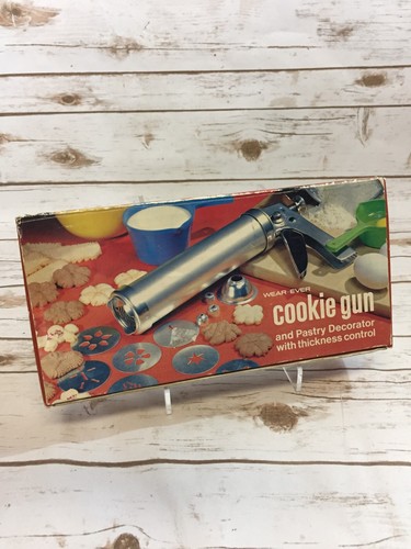 Vintage WEAR-EVER BISCOTTI GUN PASTICCERIA DECORATORE alluminio Wearever manuale completo 3365 - Foto 1 di 7