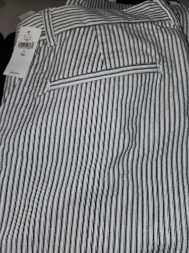 NWT Gap Signature Skinny Twill Mid Rise Ankle WHITE BLUE Seersucker Pants 6 Tall - Picture 2 of 6