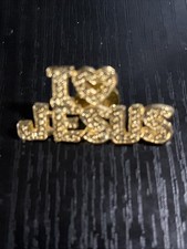 I LOVE JESUS PIN - GOLD TONE  RHINESTONES 0405m