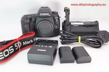CANON EOS 5D MK IV CAMERA & CANON BG-E20 BATTERY GRIP #0584