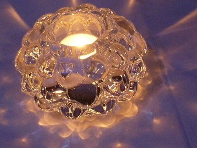 ATEMBERAUBENDER VINTAGE RETRO ORREFORS HALLEN HIMBEER GLAS TEELICHT KERZENHALTER