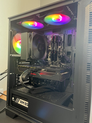 Gaming Pc i7 8700k 16gb ddr4 Vega 56 8gb