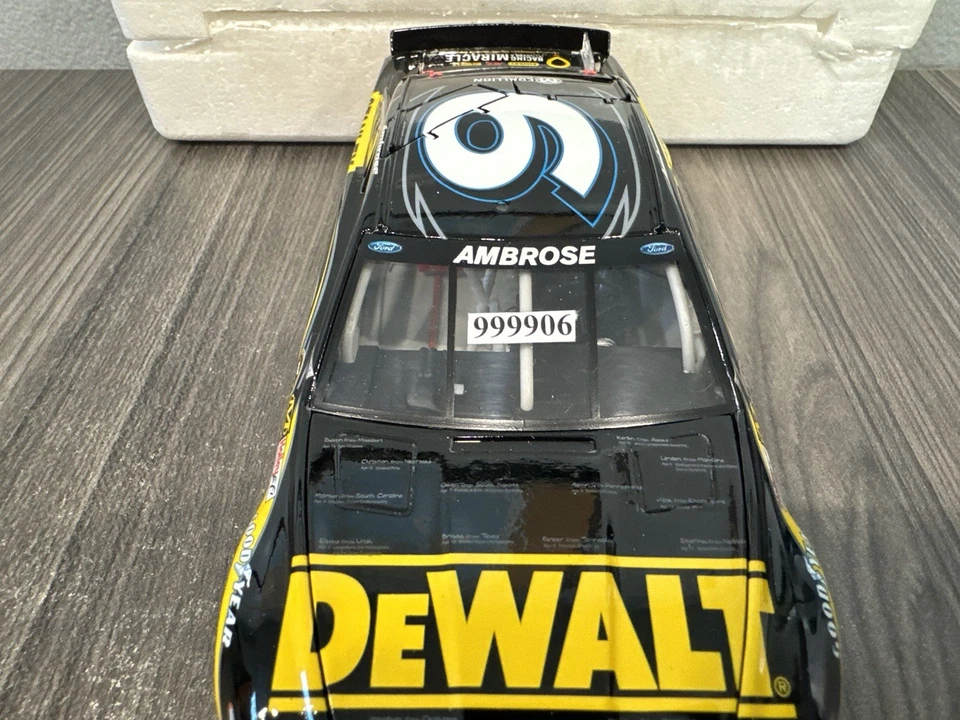 罕见原型 2013 年 Marcos Ambrose #9 DeWalt 儿童奇迹网络 1:24 ARC — 第 3/4 张图片