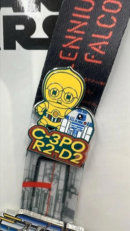 Conjunto de 3 pinos e cordão Star Wars Trading Starter esmalte - CAIXA DE 72 - Imagem 4 de 4