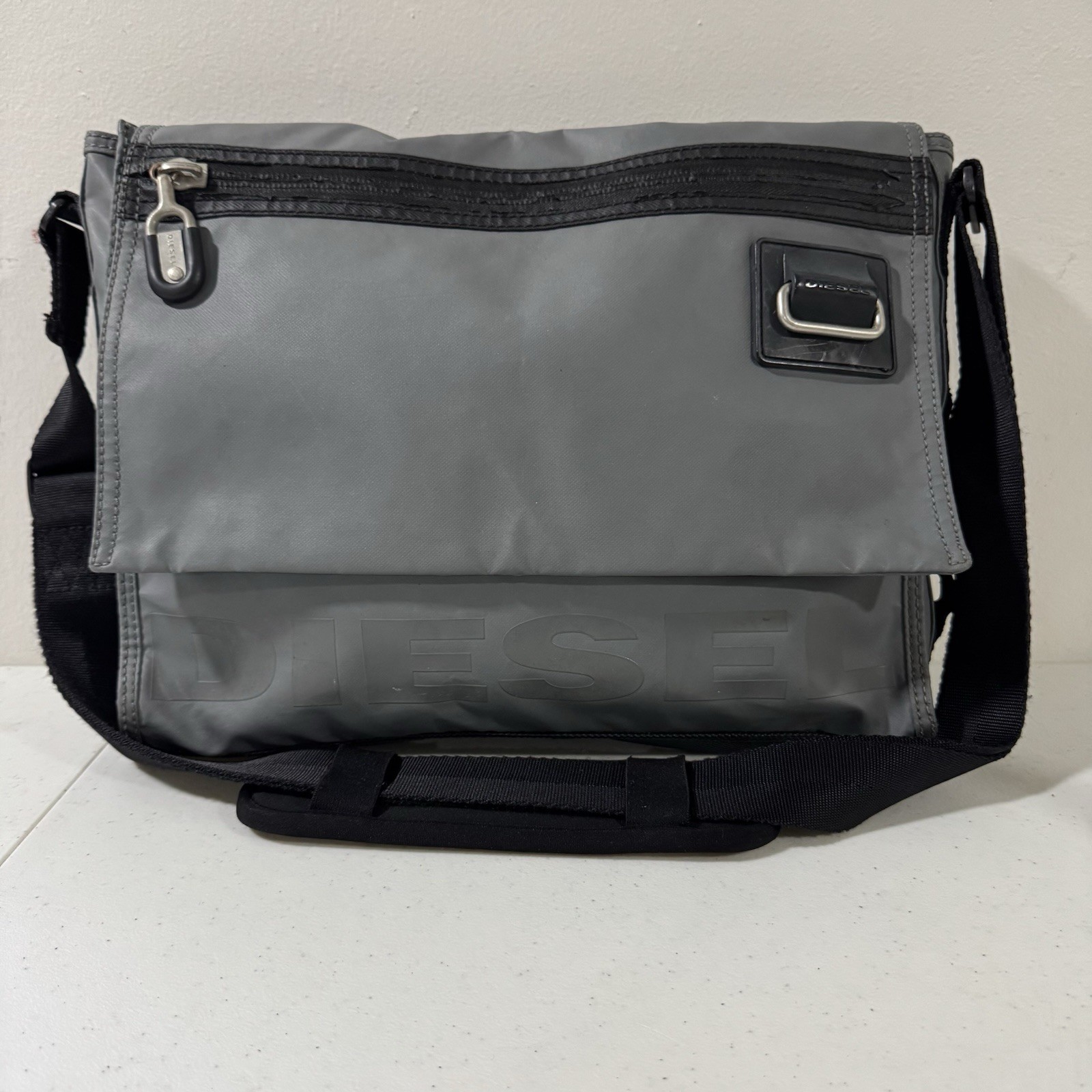 Diesel Messenger Bag Gray Black Y2K Utility Mens Shou… - Gem