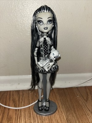 Monster High Frankie Stein Doll Black and White CUSTOM Stand Not Include G2U