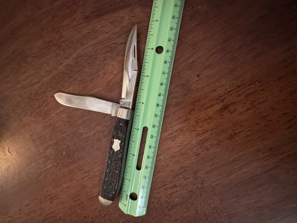 Navaja de bolsillo Winchester Trapper de colección. Mango de hueso marrón jigged 2 hojas 2409 Foto 3 de 4