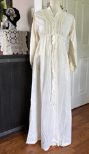 Vtg 70s Prairie Nightgown Sz M Dressing Gown Empire Waist Lace Trim Cottagecore