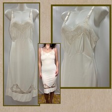 Vintage 1970s Ivory Lace Slip Dress