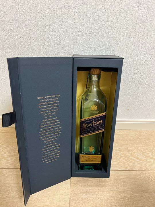 Bouteille en verre à whisky vide 750 ml Johnnie Walker Blue Label avec...