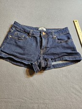 Forever 21 Women's Shorts Size 27 Denim Jean Dark Blue Solid Wash