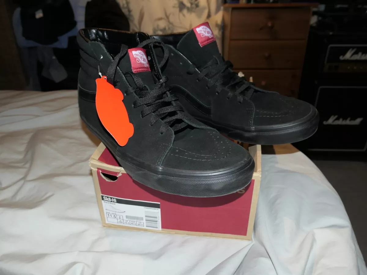 Vans sk8 hi hotsell all black suede