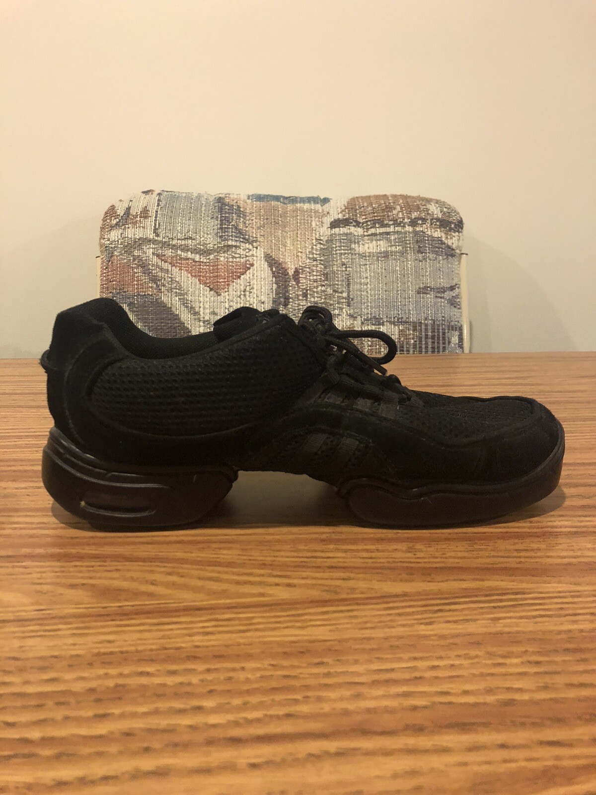 revolution hip hop shoes