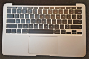 APPLE MACBOOK AIR 11" A1465 2012 HANDAUFLAGE TASTATUR TRACKPAD TOPCASE 069-8221-A