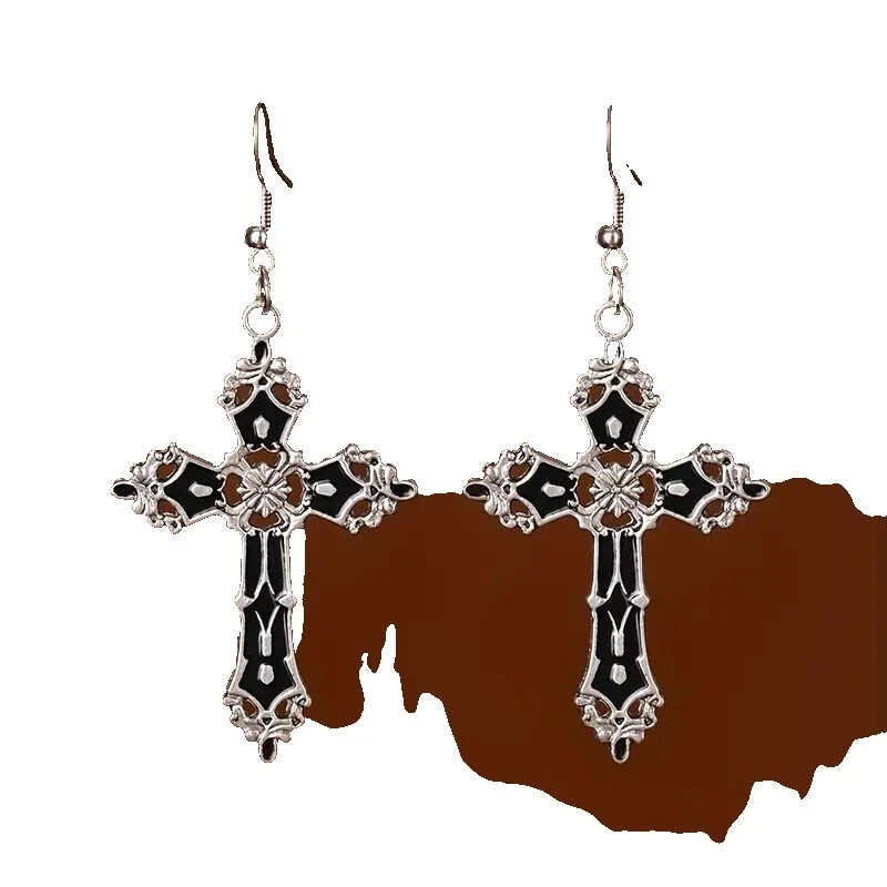 Pendientes góticos negros de moda