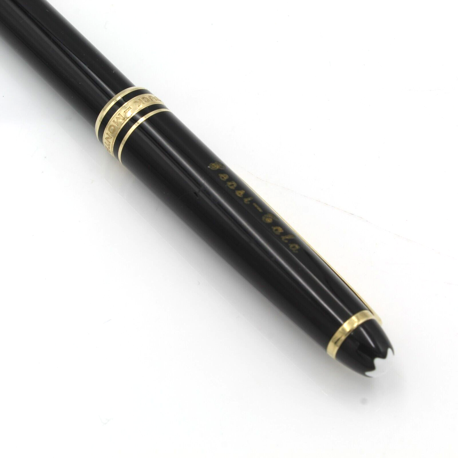 Montblanc Meisterstuck Classique Rollerball Pen With Refills Black Ink