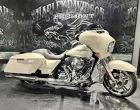 2014 Harley-Davidson FLHXS Street Glide Special
