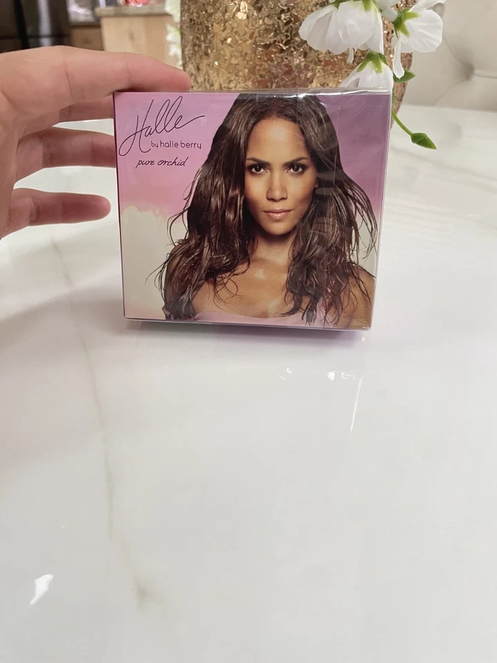 HALLE HALE BERRY PURE ORCHID EDP 30ML (SPRAY) - Imagem 2 de 3
