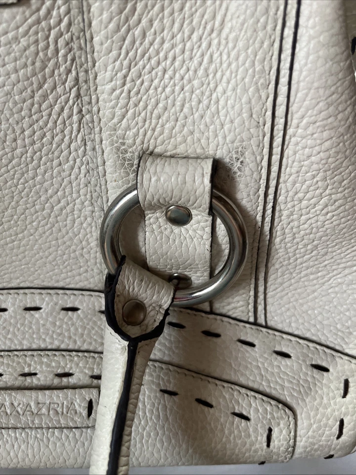 Bolsa feminina de couro branca BCBGMAXAZRIA - Imagem 4 de 4