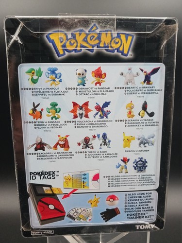 Pokémon Throh X Sawk 2 Pack Minifigure Set, Sealed TOMY - Picture 2 of 3