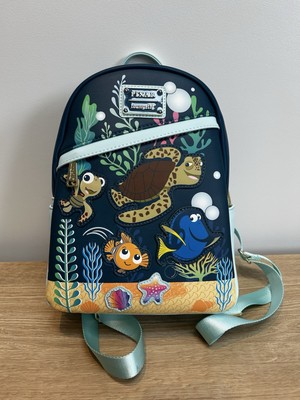 Disney Pixar Findet Nemo Crush And Friends Surf's Up Loungefly Rucksack Tasche