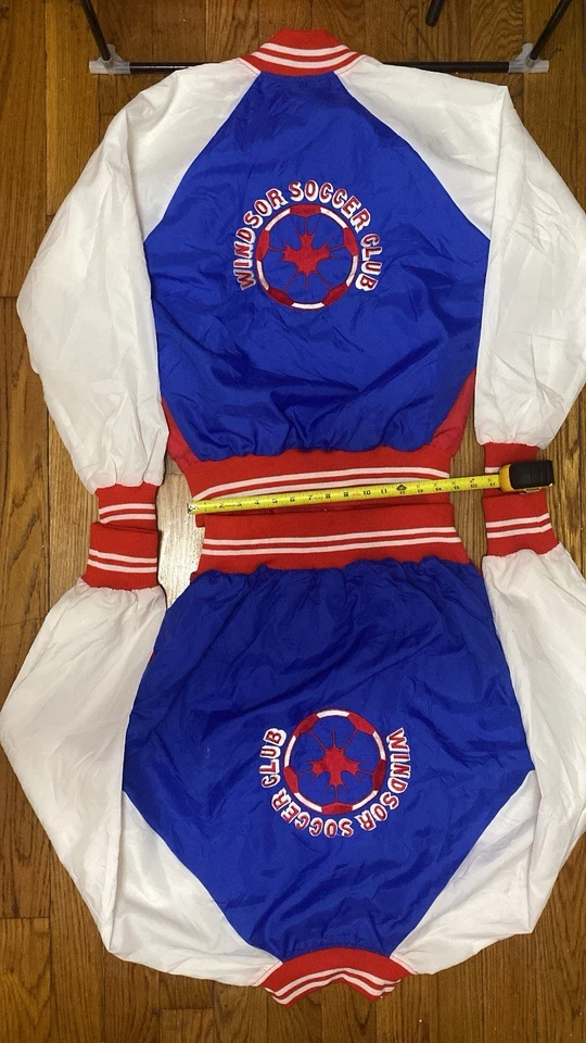 Jaqueta Bomber Two Windsor Tamanho Médio - Imagem 2 de 3