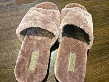 Vince, Kalina Faux Fur Slide Slippers Gray Open Toe Flat 6.5 M